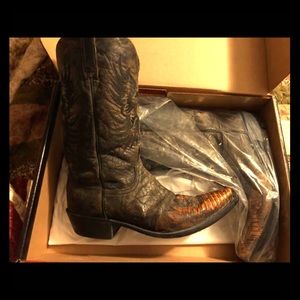 1883 Stonewash by Lucchese